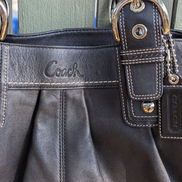 Coach Black Leather Tote & Matching Signature Wallet Set - Picture 3 of 11